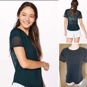 Lulelemon Home Stretch Short Sleeve Sz 8 tee